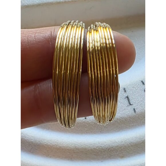 Gold-Tone Textured Hoop Earrings With Lever-Back Closure 1.25 Inch Diameter - Picture 1 of 6